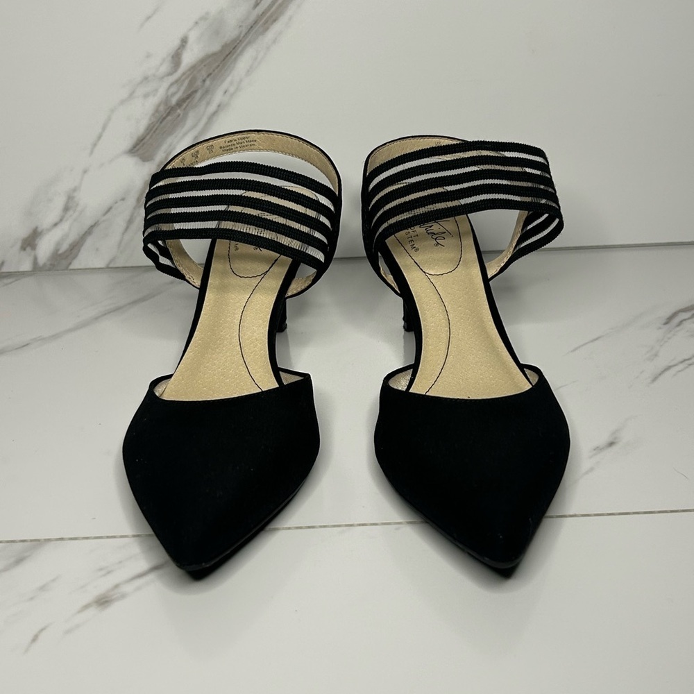 Life Stride Black Heels with White Striped Straps Size 8 - Picture 4 of 8